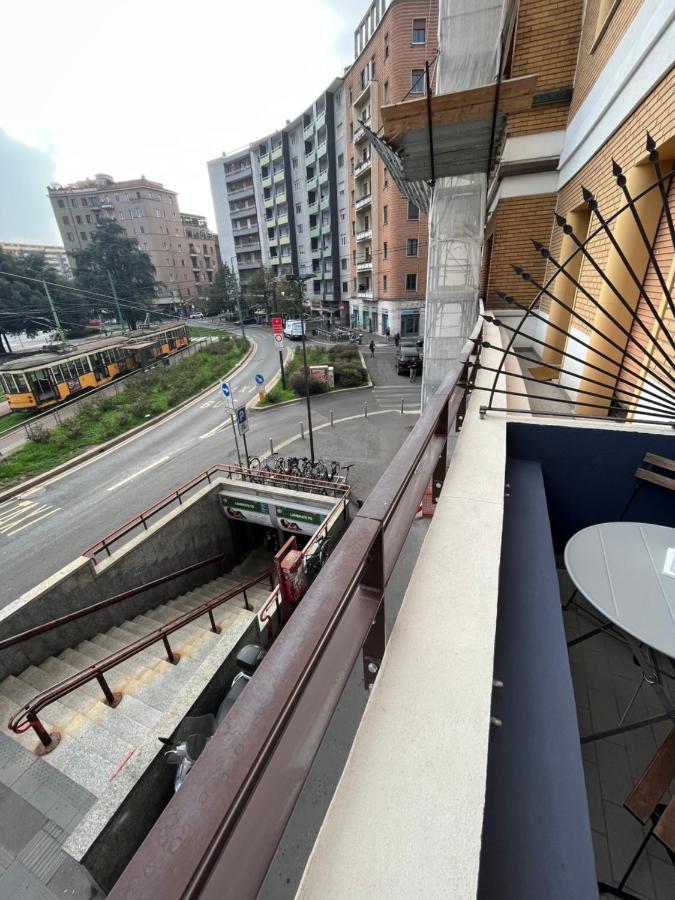 Citta Studi Apartment - Front Metro Lambrate Milaan Buitenkant foto